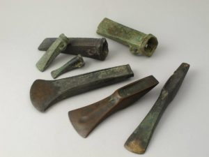 Premiers outils en métal façonnés à la préhistoire